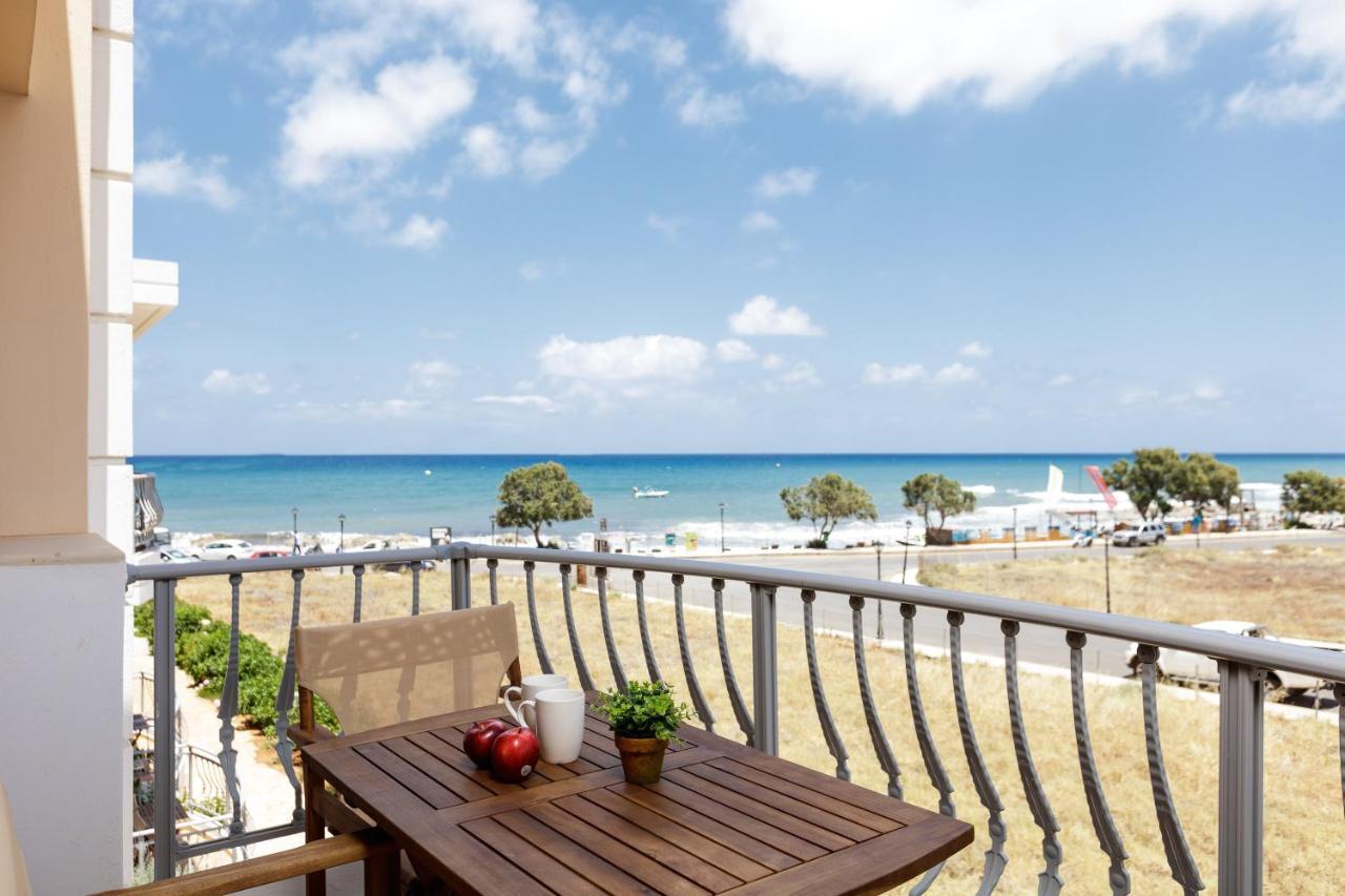One-Bedroom Apartment with Sea View