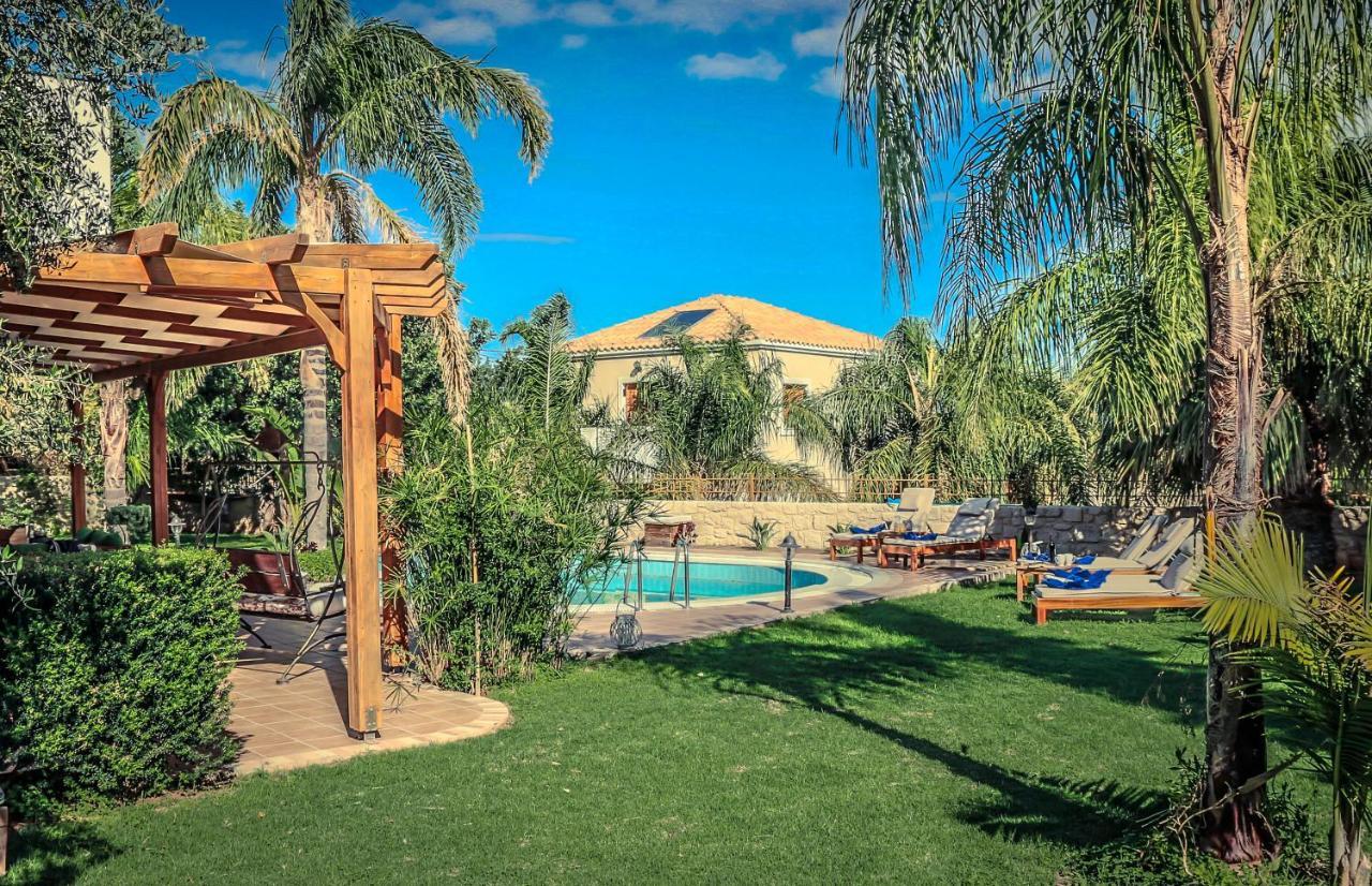 Three-Bedroom Villa Private Pool