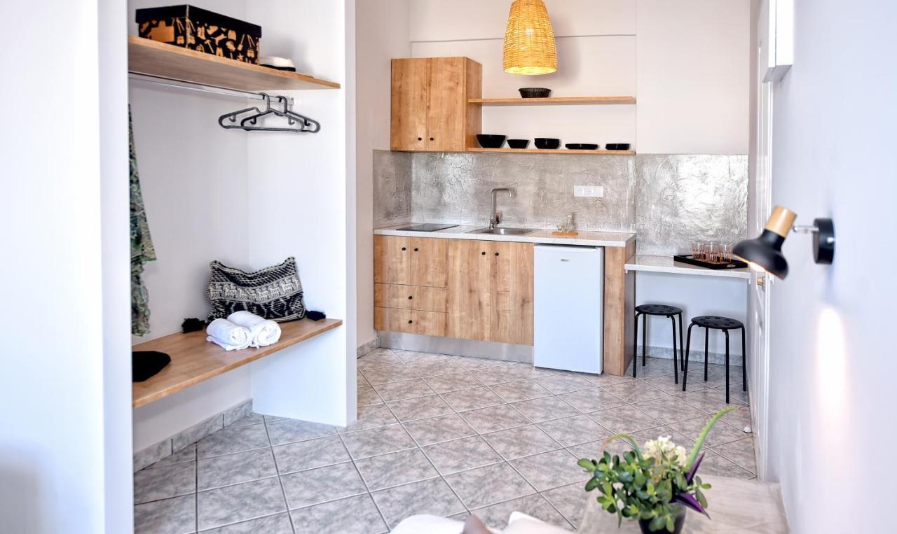 Two-Bedroom Apartment Side Sea View