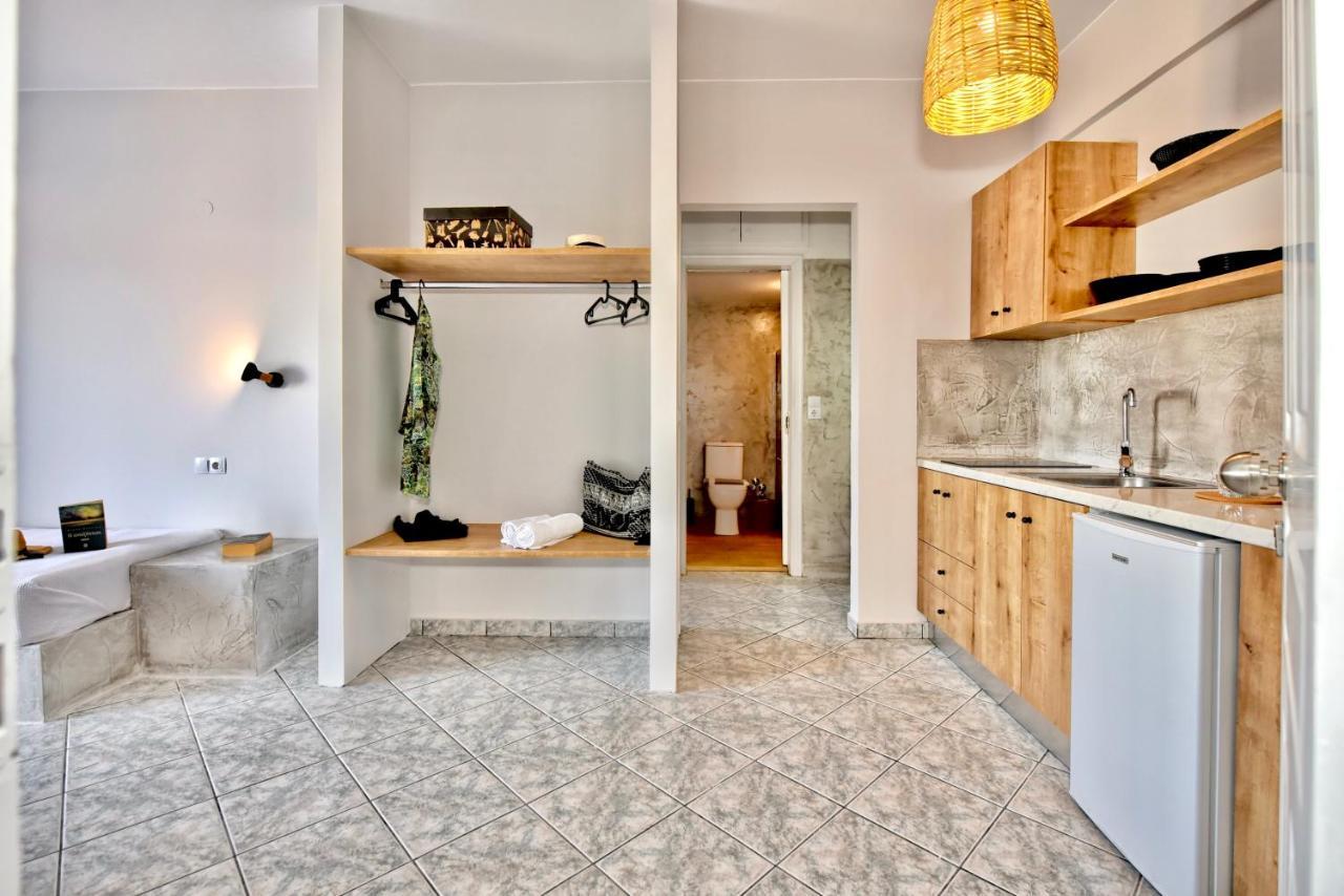 Two-Bedroom Apartment Side Sea View