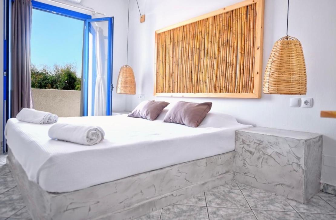 Two-Bedroom Apartment Side Sea View