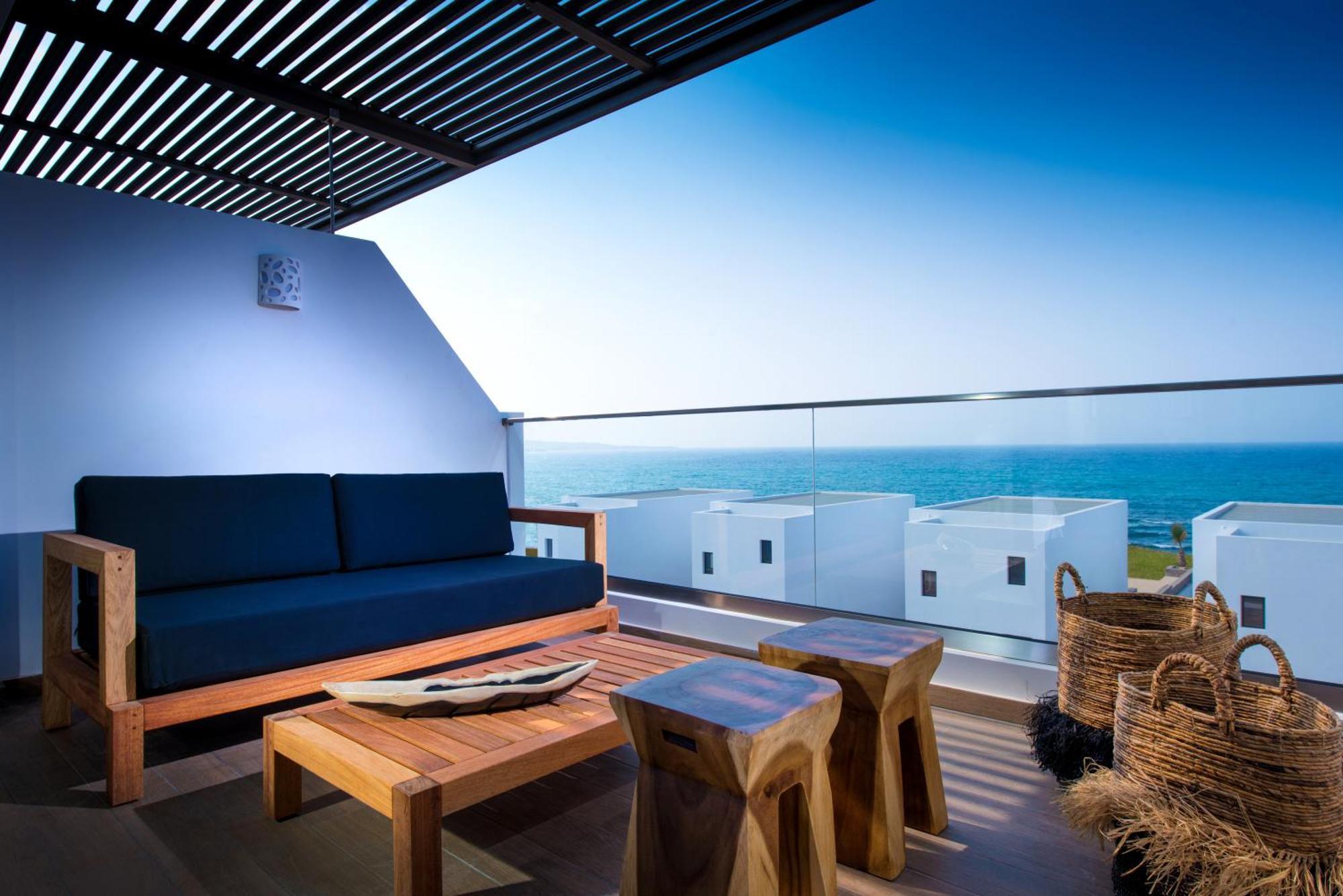 Thalassa Deluxe Guestroom Sea Front