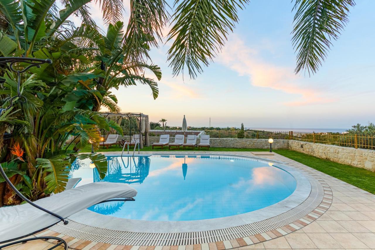 Three-Bedroom Villa Private Pool