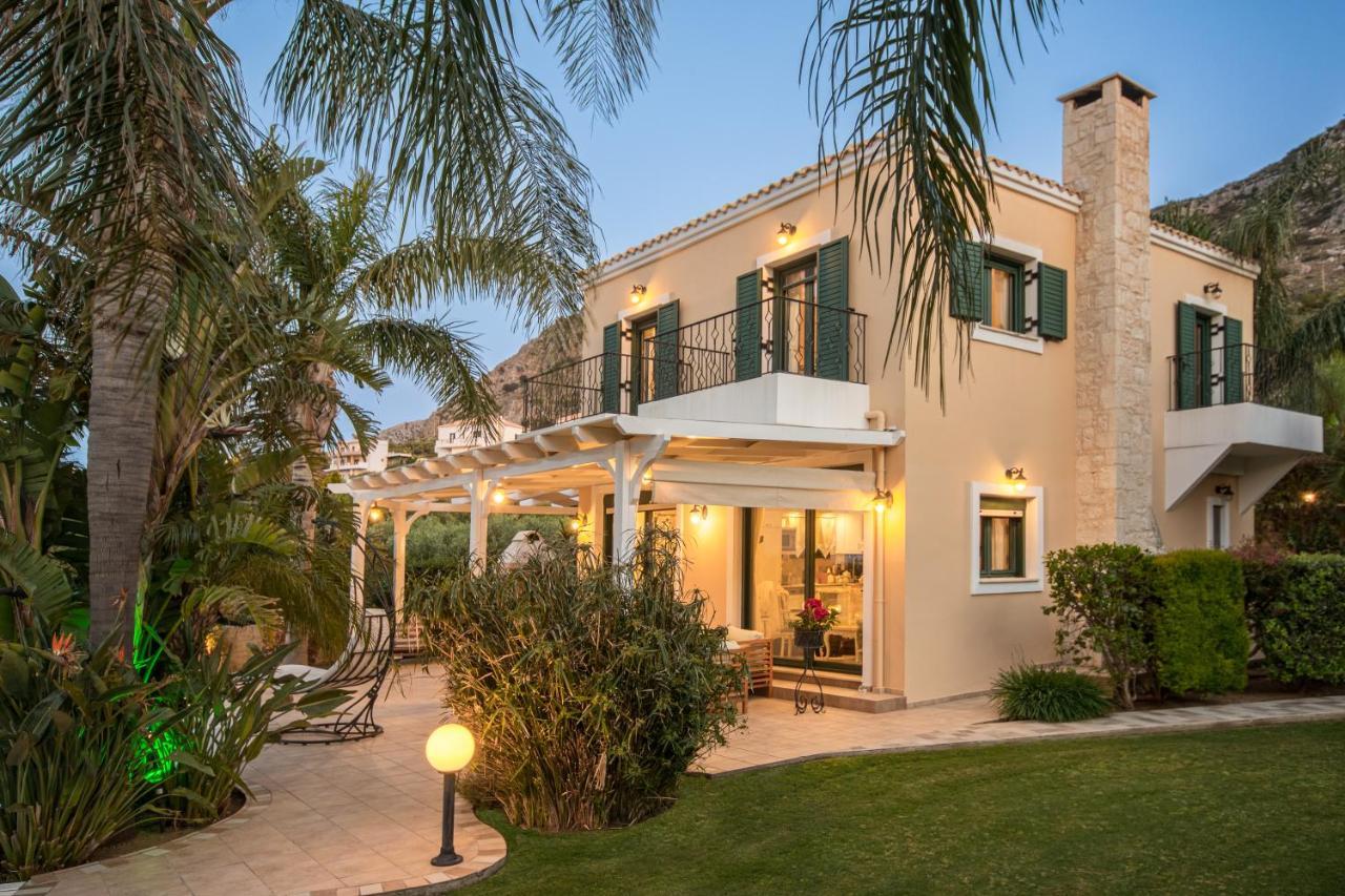 Three-Bedroom Villa Private Pool