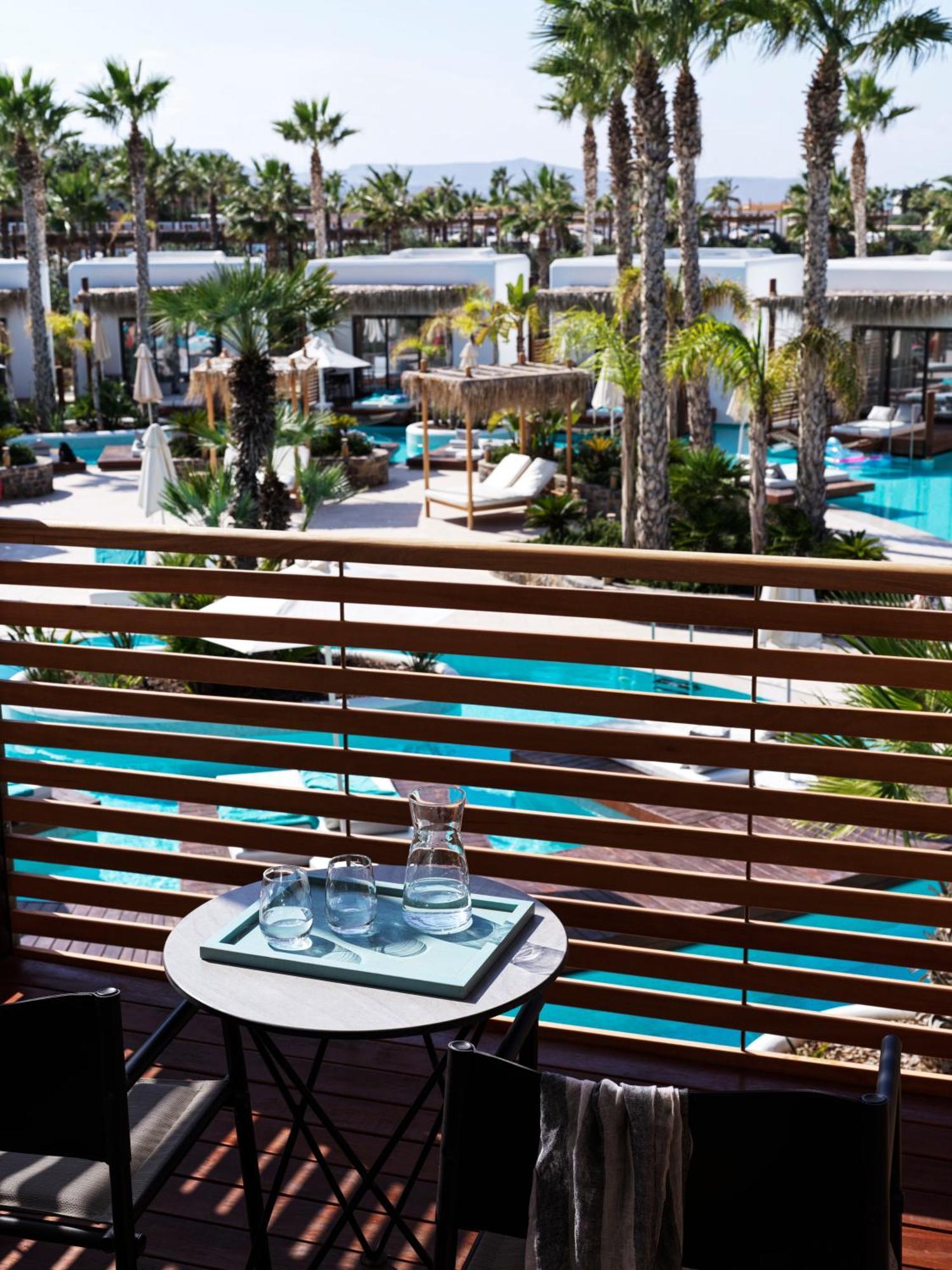 Luxury Double Room Pool View
