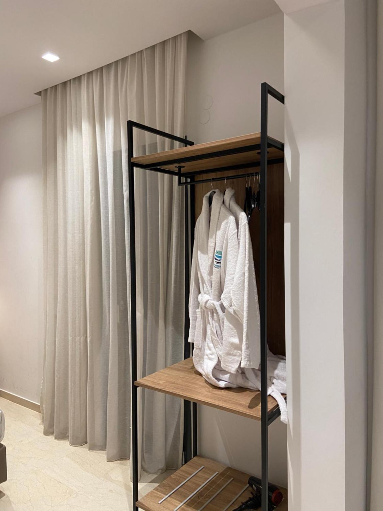 Double or Twin Room Side Sea View