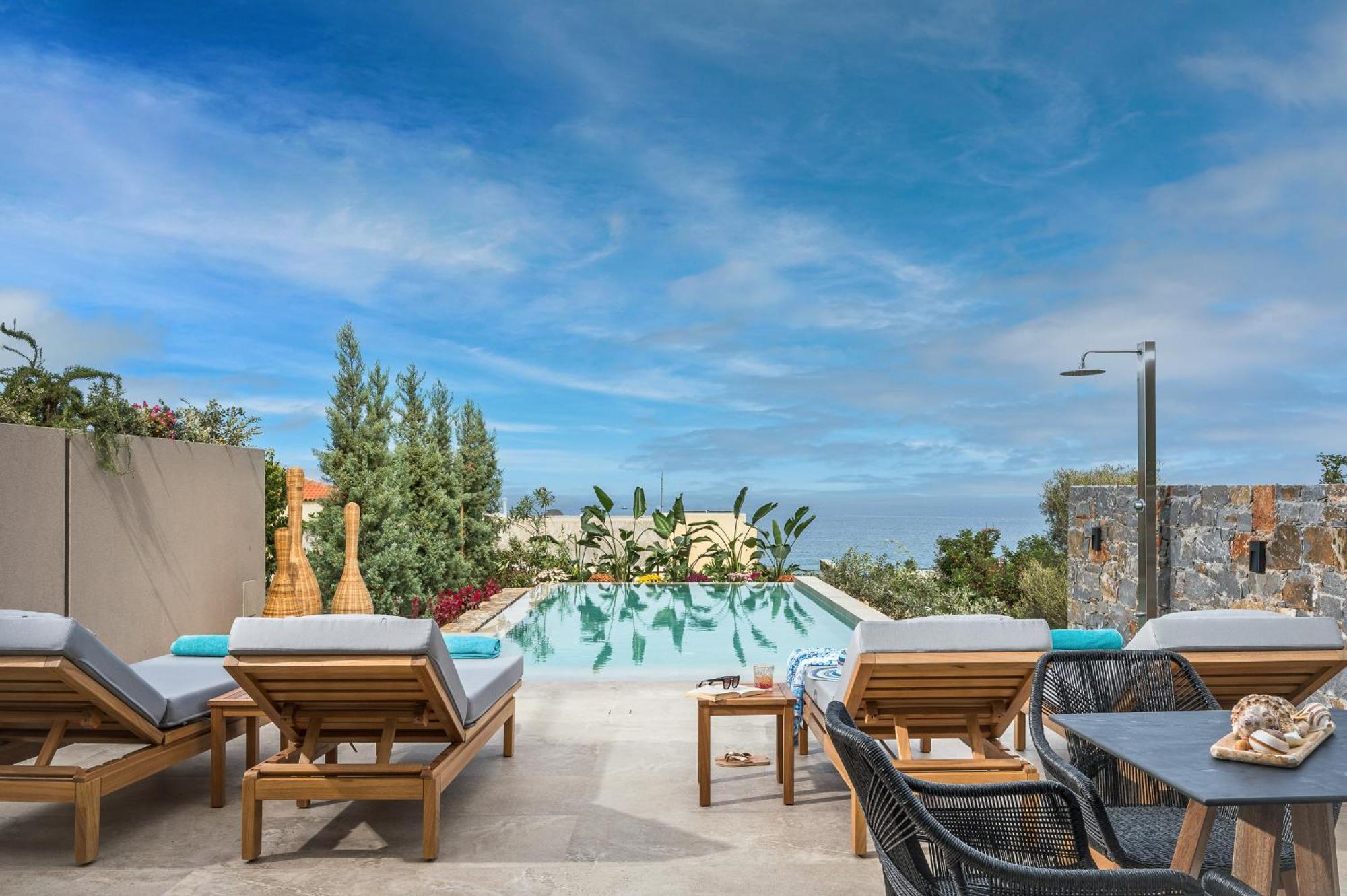 Harmony Maisonette Sea View Individual Pool