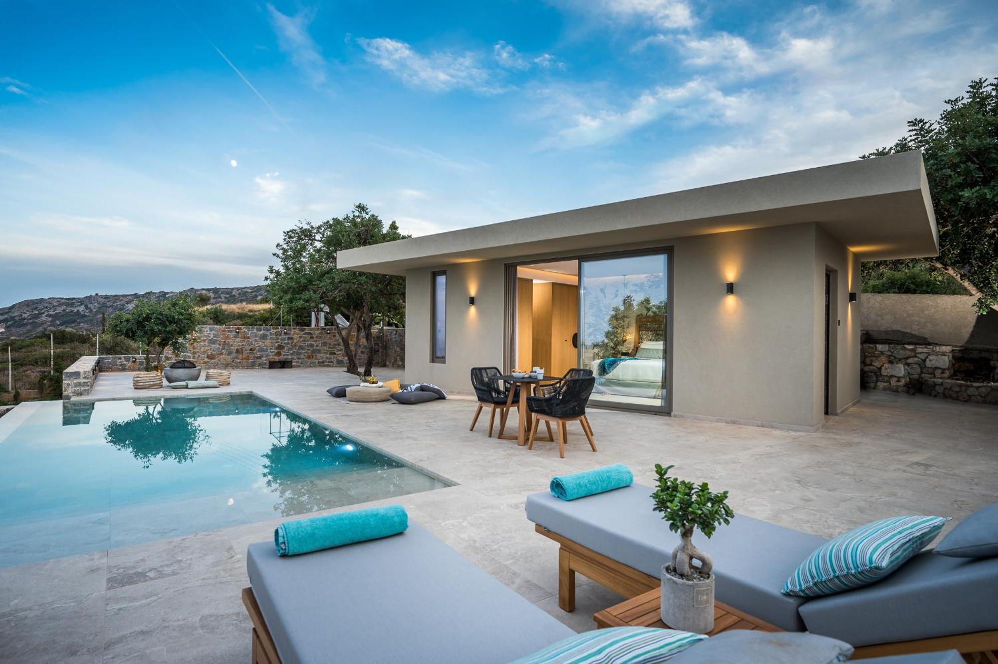 Serenity Open Plan Suite Sea View Private Pool