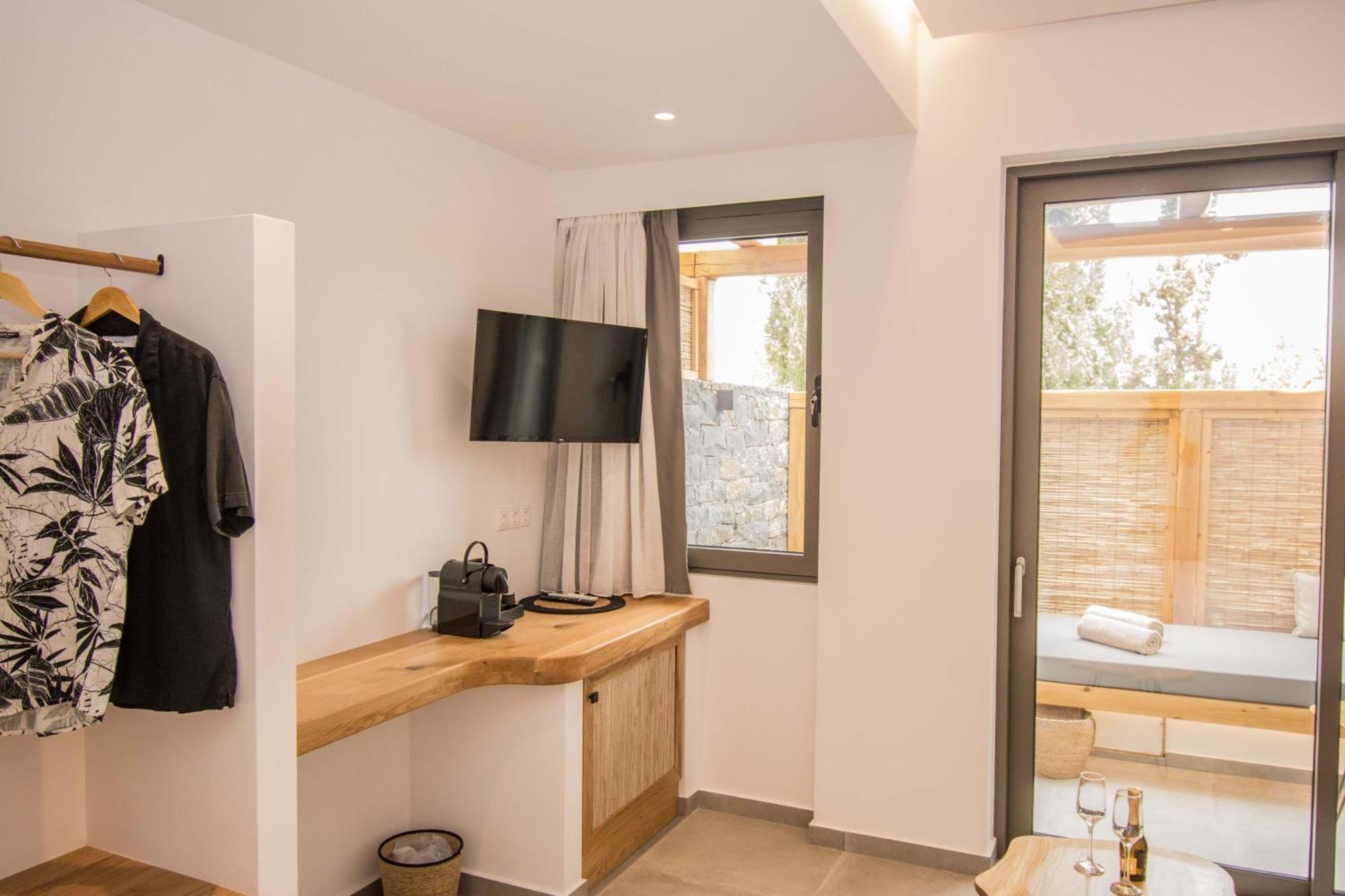 Deluxe Double Ground Floor Jacuzzi