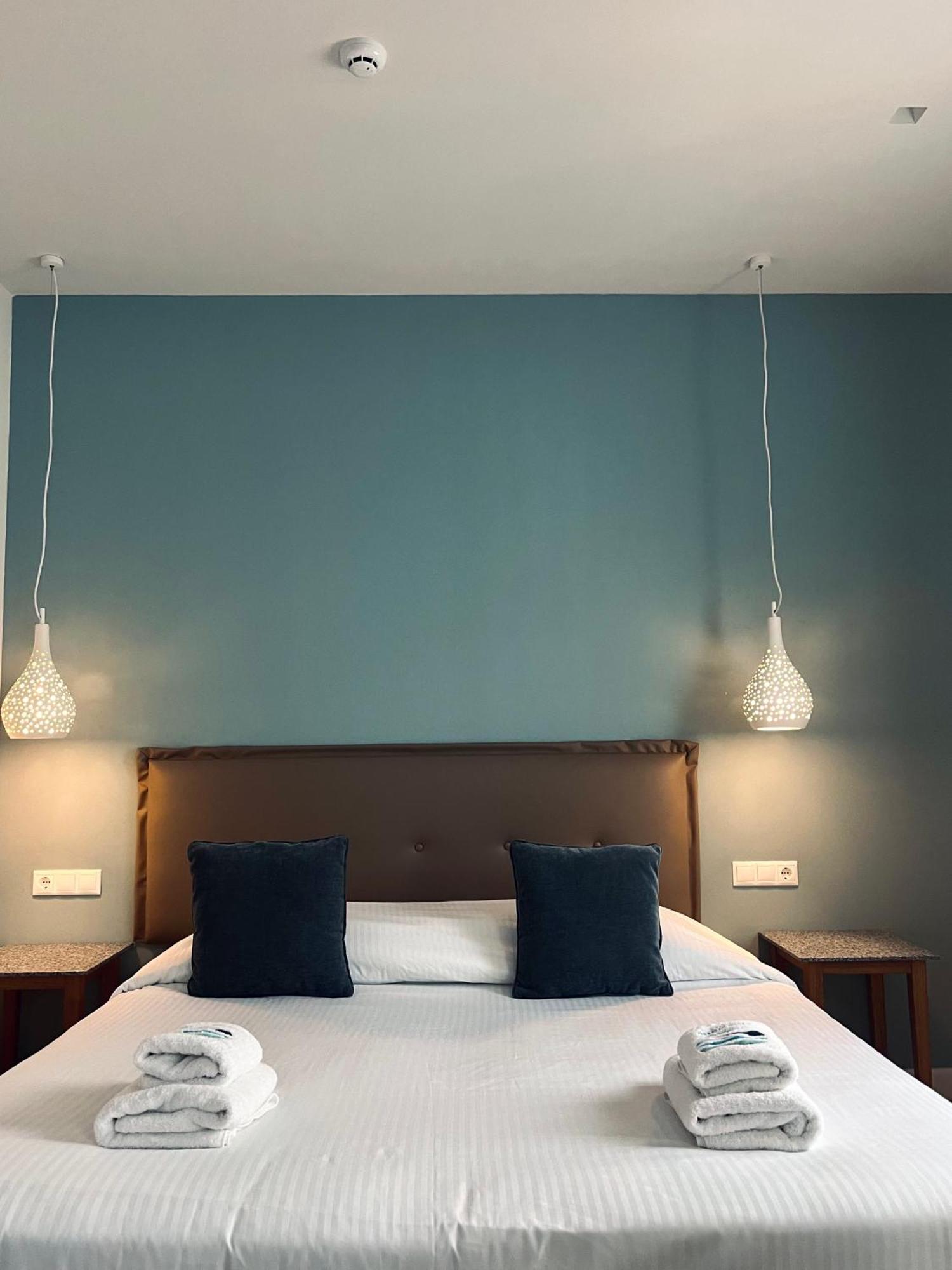Deluxe Double or Twin Room City View