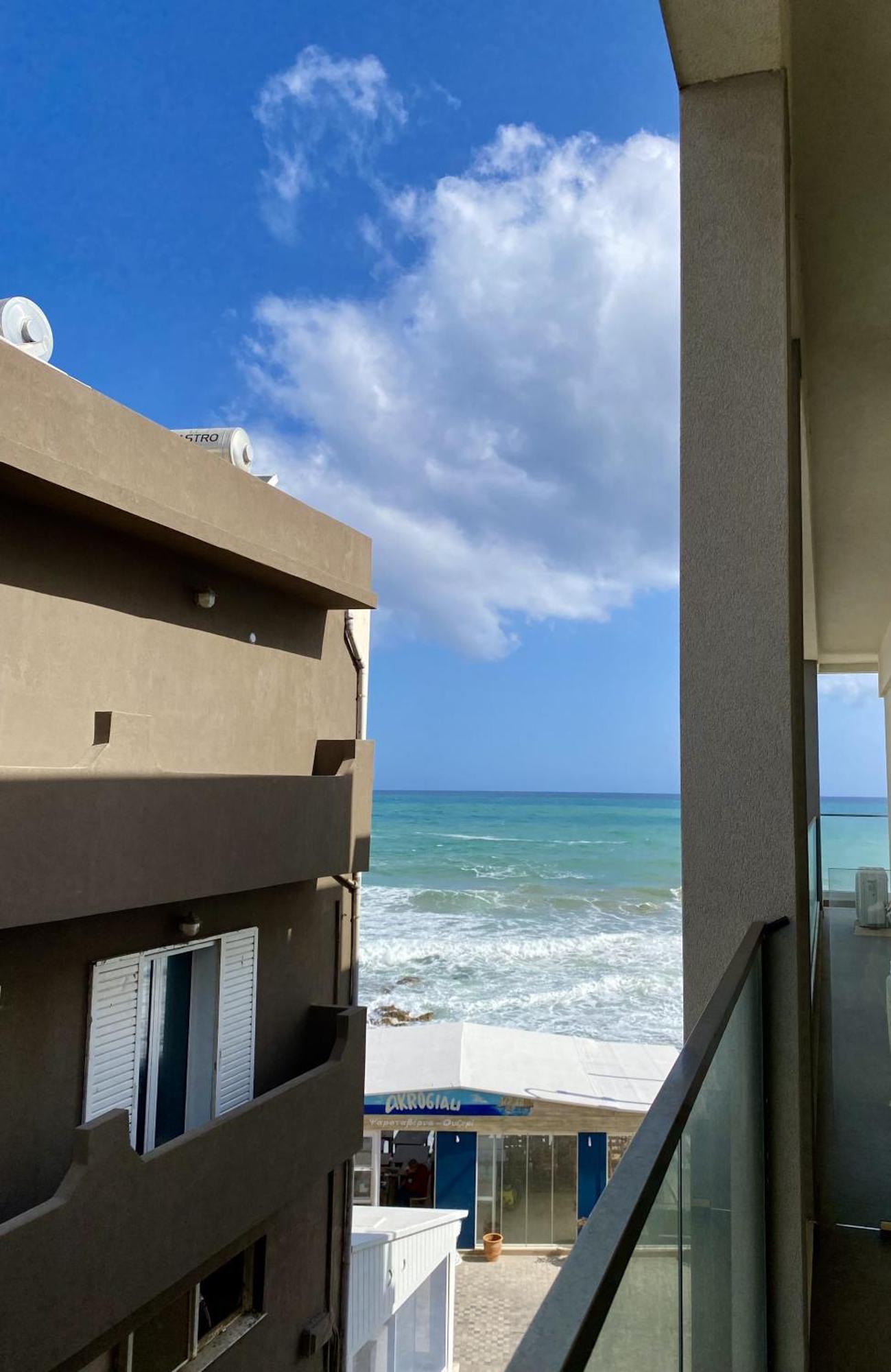 Double or Twin Room Side Sea View
