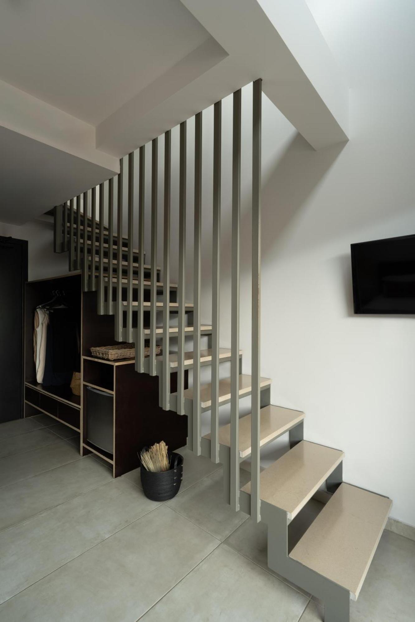 Duplex Quadruple Room