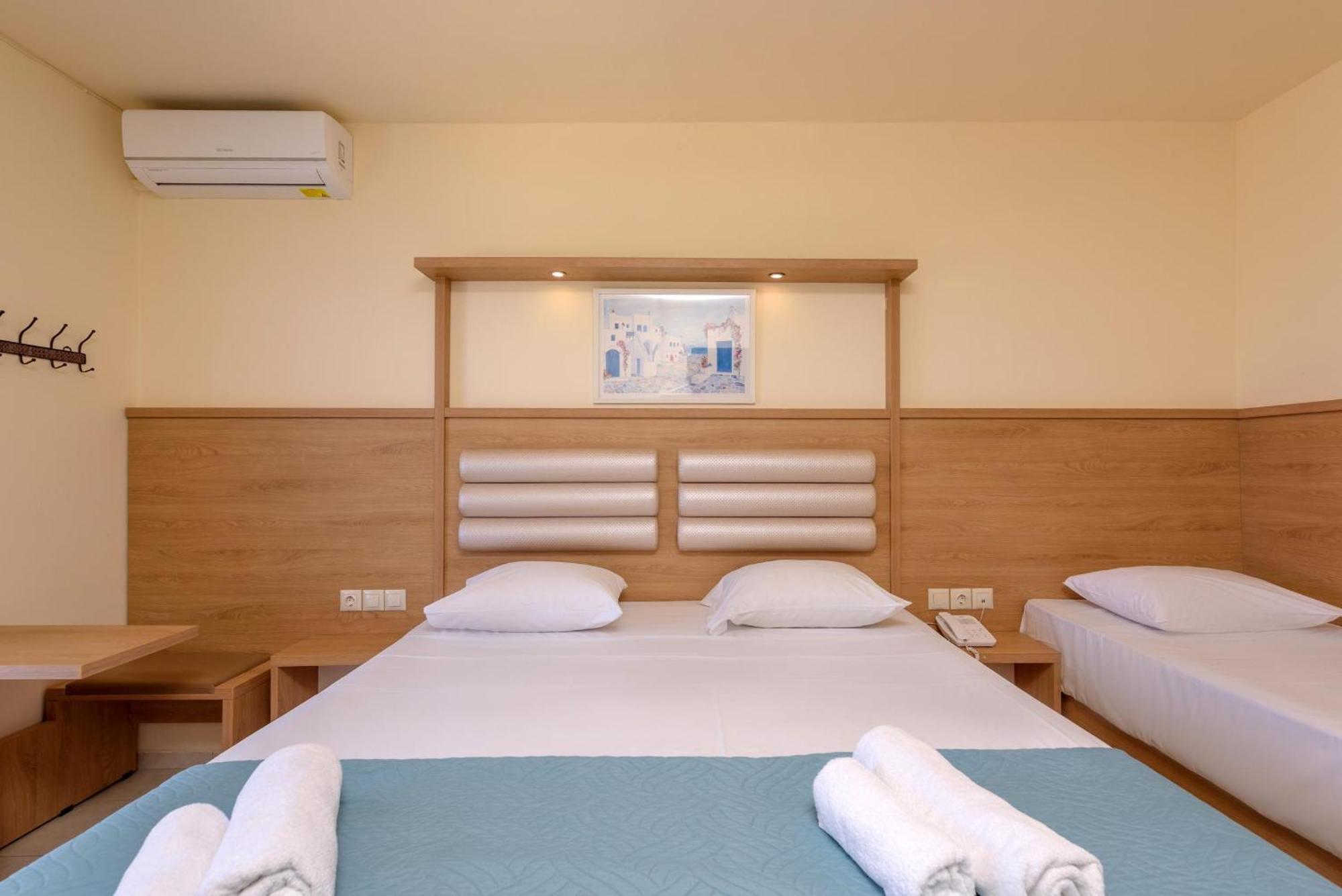 Quadruple Room Sea View