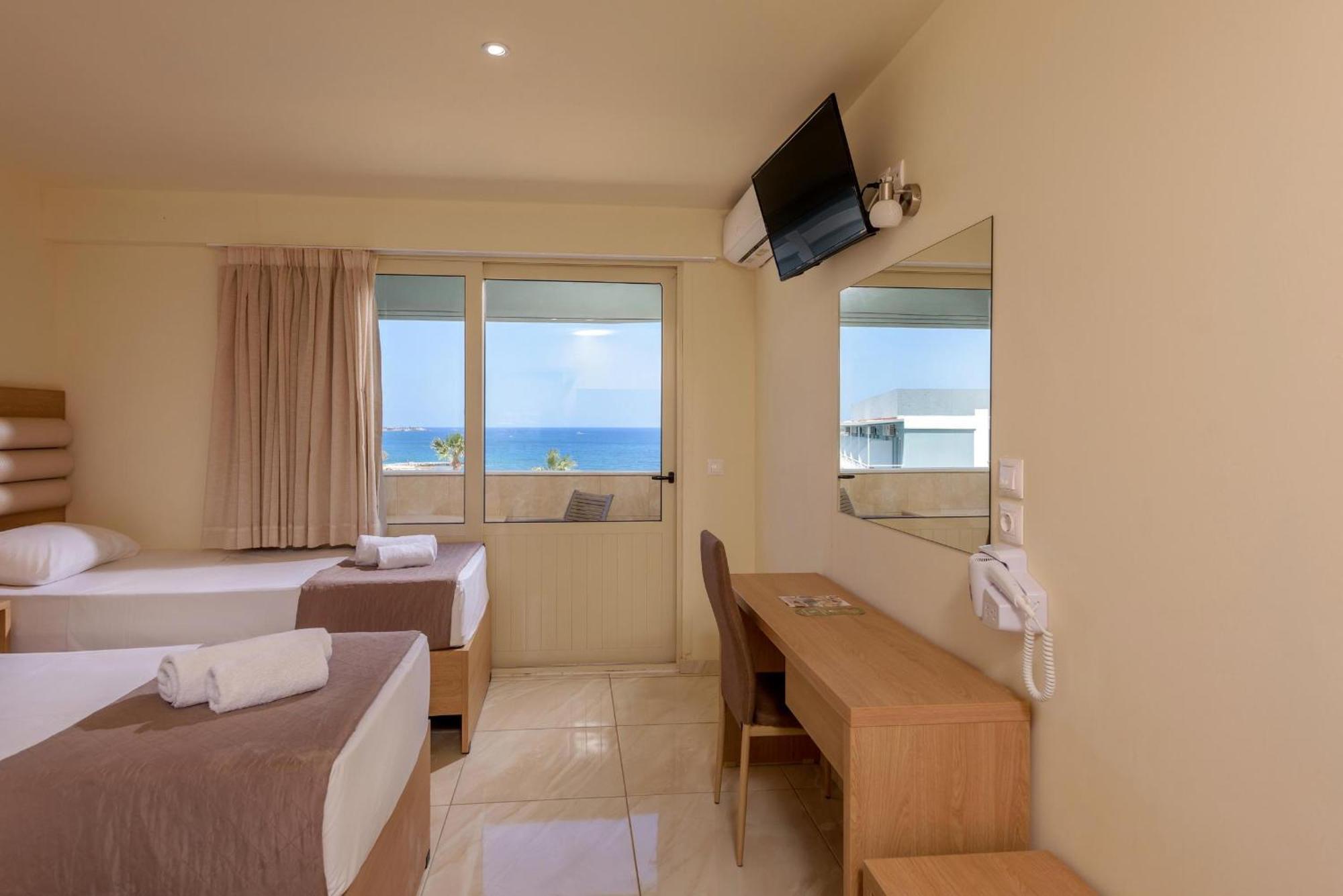 Quadruple Room Sea View