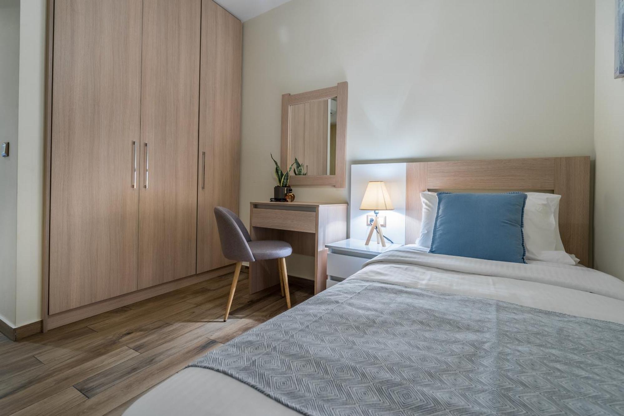 3 bedrooms Superior House