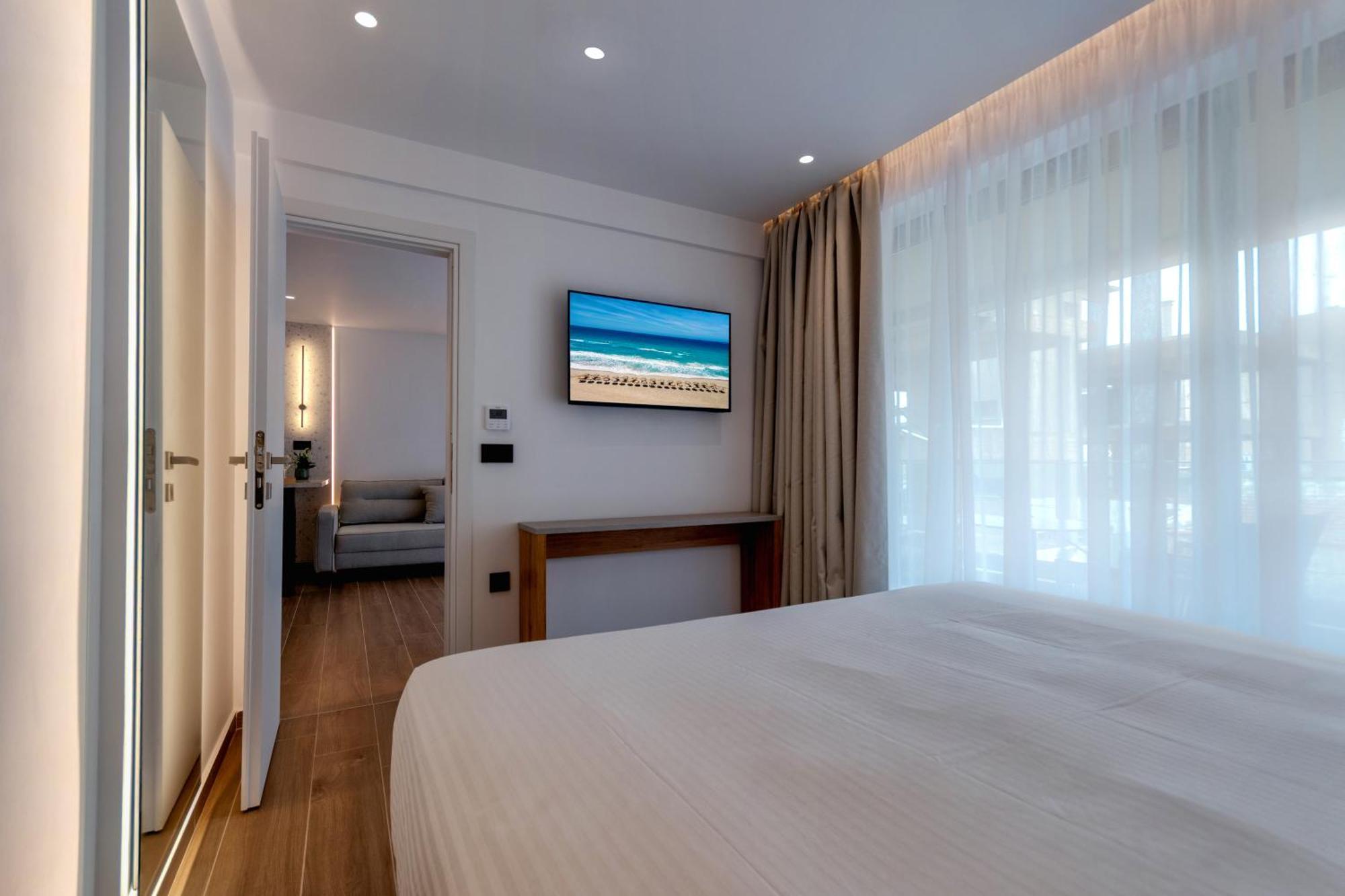 Two-Bedroom Deluxe Apartment Balcony