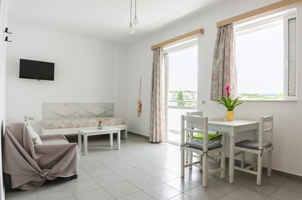 Superior One-Bedroom Apartment Mountain View