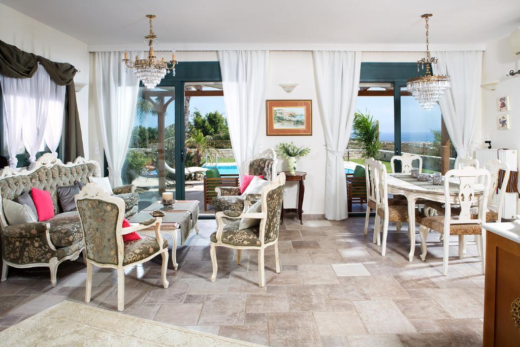 Three-Bedroom Villa Private Pool