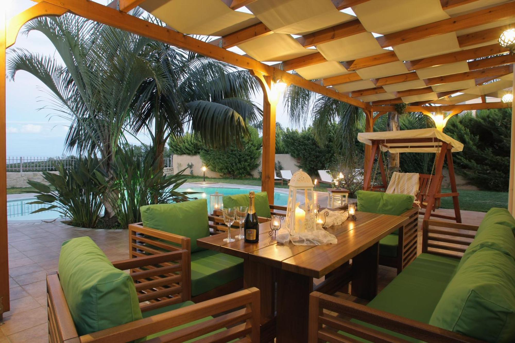 Three-Bedroom Villa Private Pool