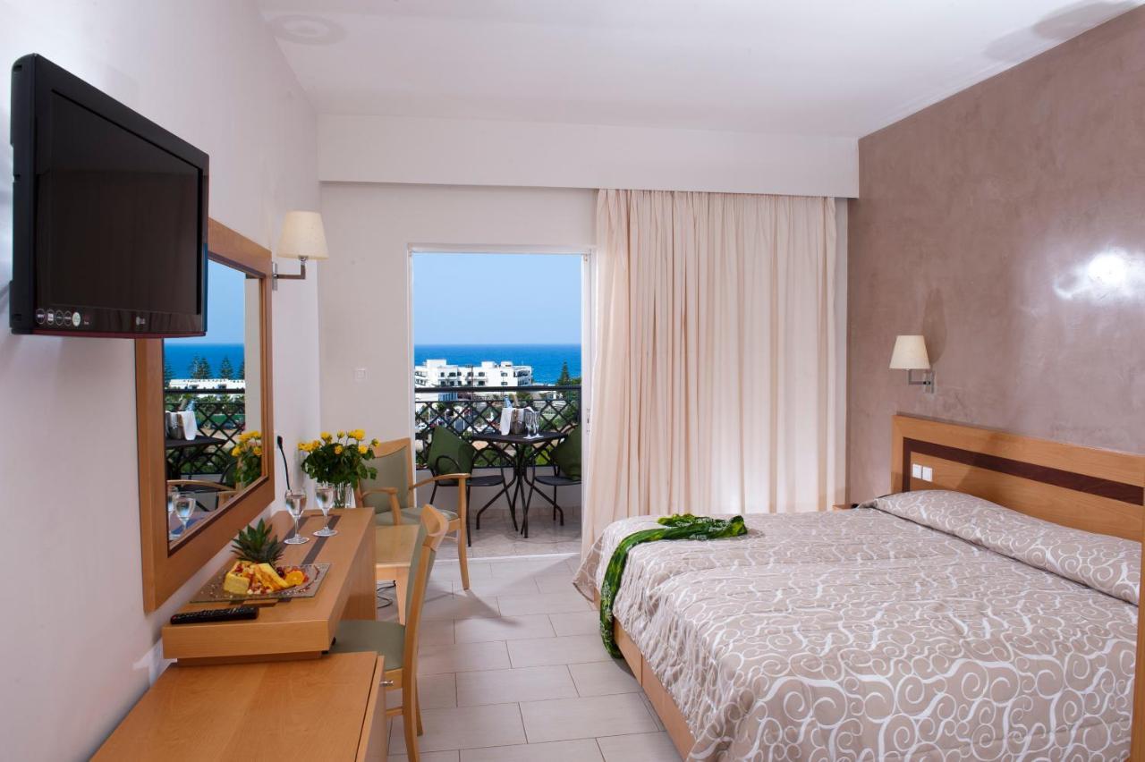 Superior Single Room