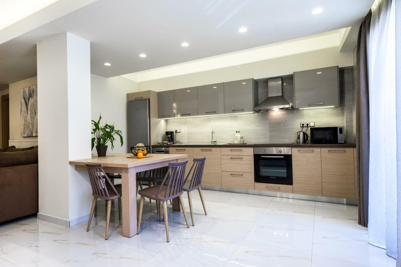 3 bedrooms Superior House