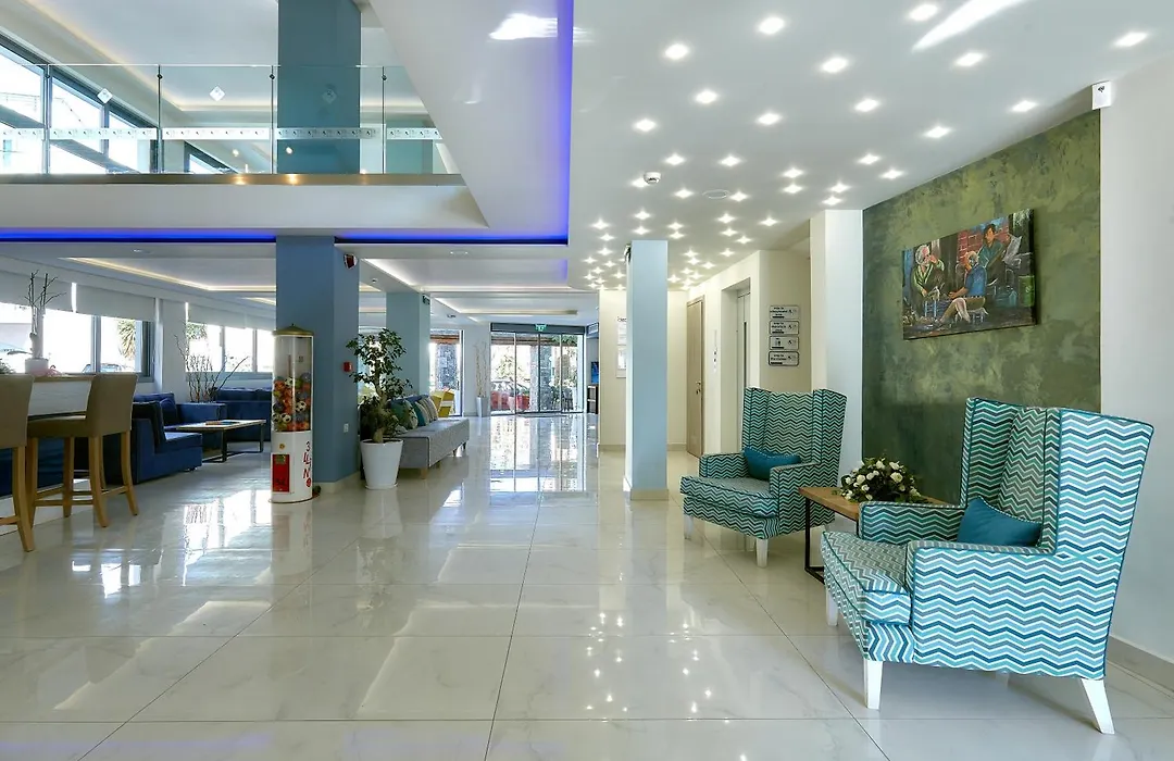Pollis Hotel-1
