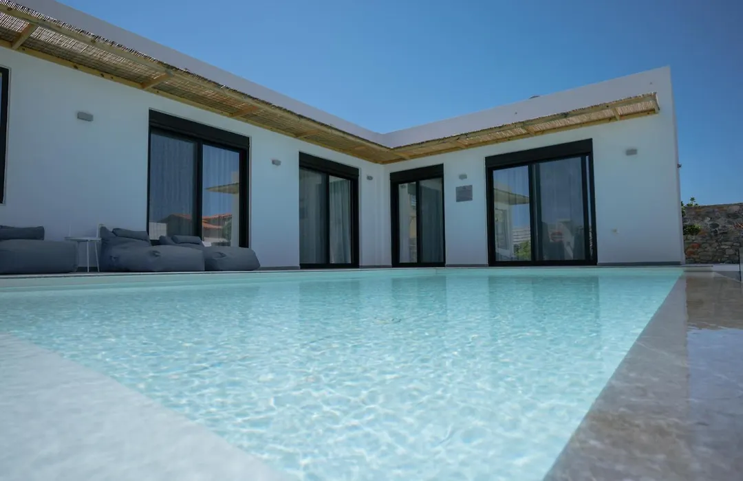 Sardines Luxury Villas-1