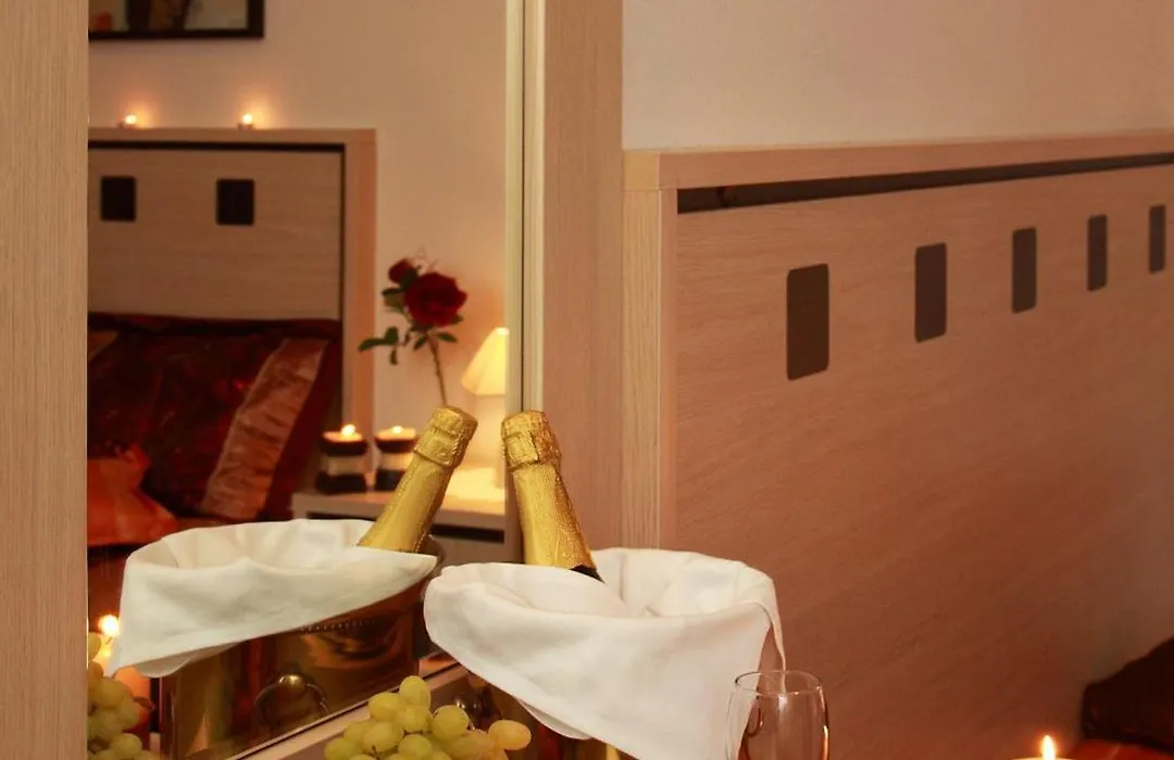 Nancy Hotel-1