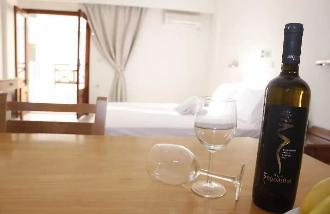 Athina Inn-1