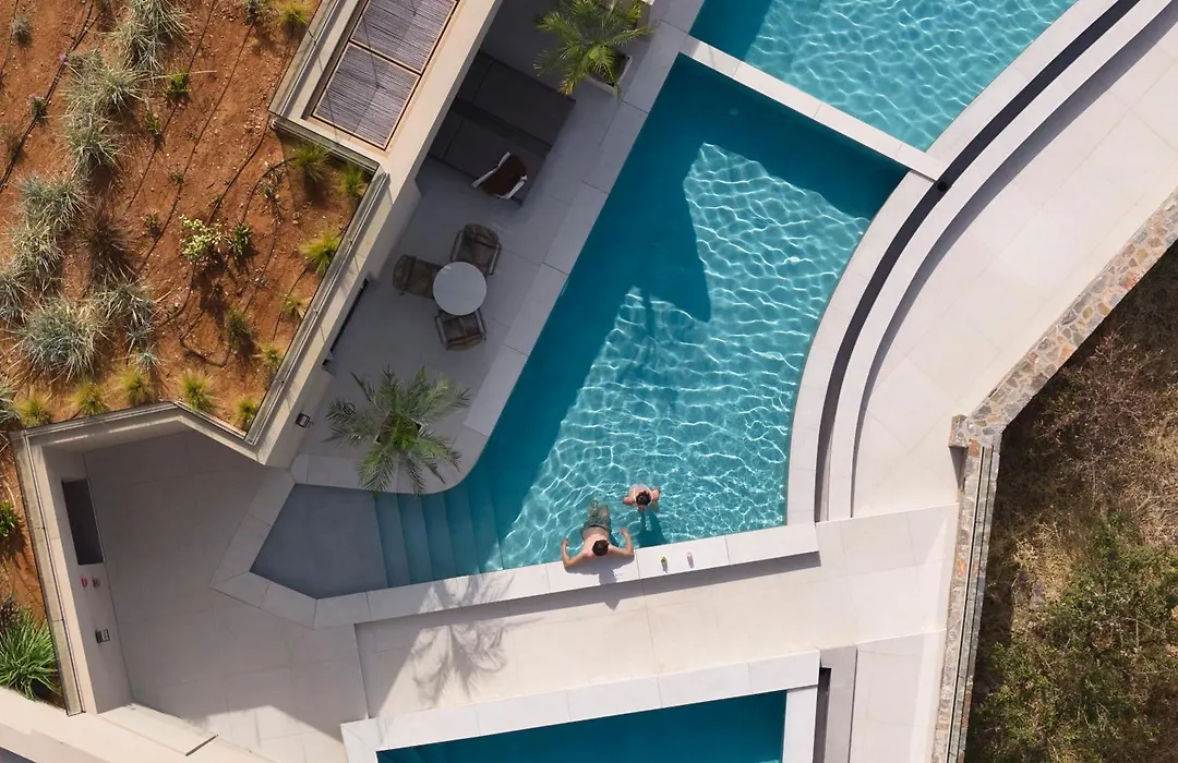 Galaxy Suites Boutique Resort (Adults Only)-1