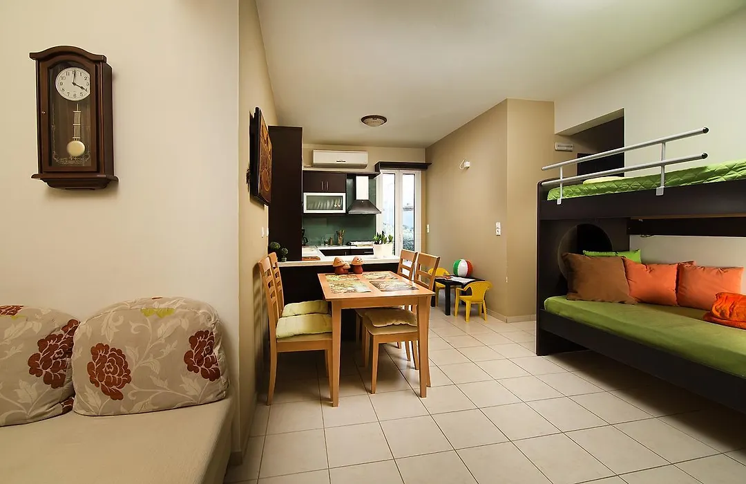 Home Suites-1