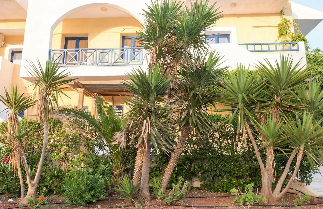 Mikes Beach Lux-1