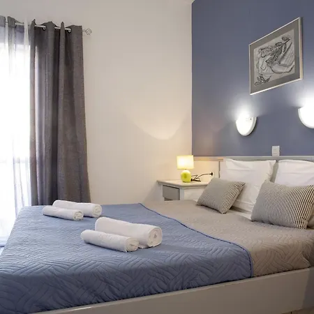 Irene Beach Apartments-2