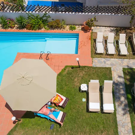 Elmi Beach Hotel&Suites-2