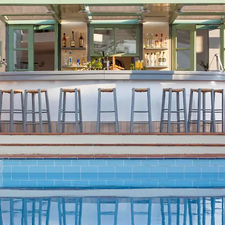 Galaxy Suites Boutique Resort (Adults Only)-3