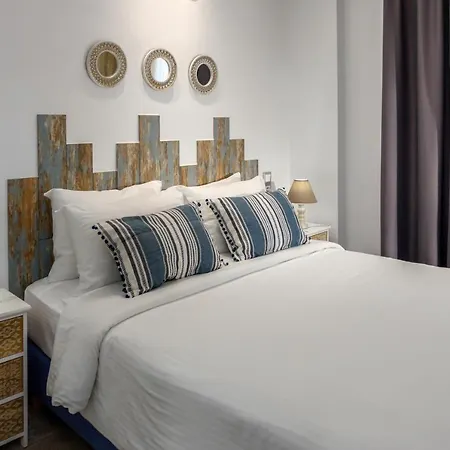 Semes Luxury Apts By Estia-3