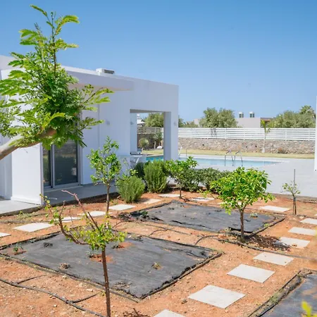 Sardines Luxury Villas-3