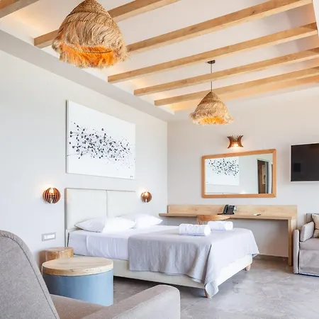 Skipper Beachfront Suites-2