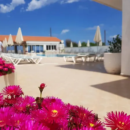 Kasapakis Hotel & Apartments-3