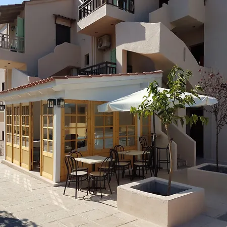 Sirocco Apartments-2