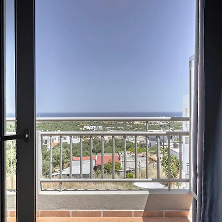 Bella Vista Hotel "By Checkin"-3