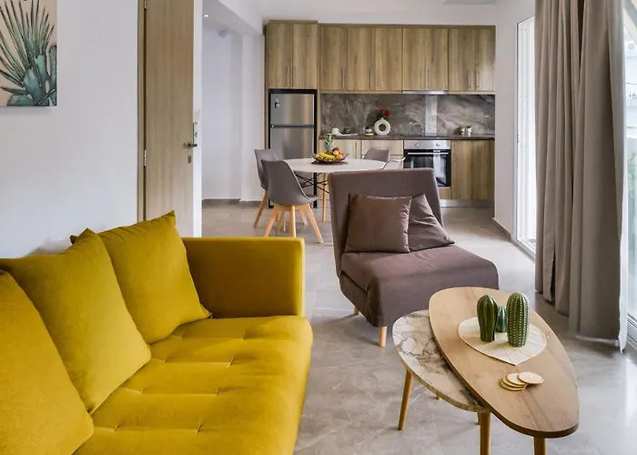 Semes Luxury Apts By Estia