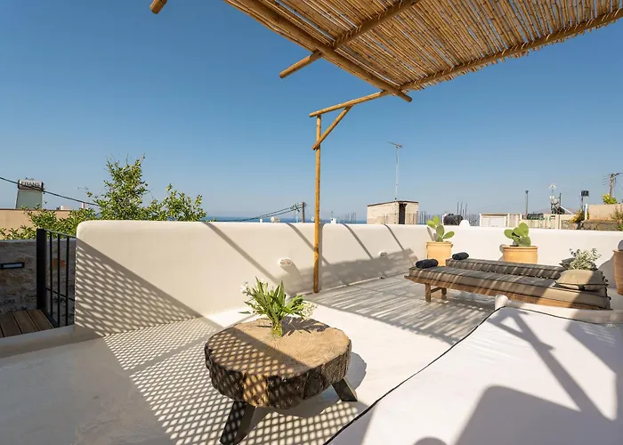 Icos Village House