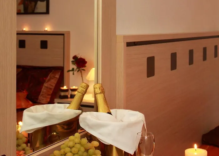 Nancy Hotel Hersonissos , Grecia