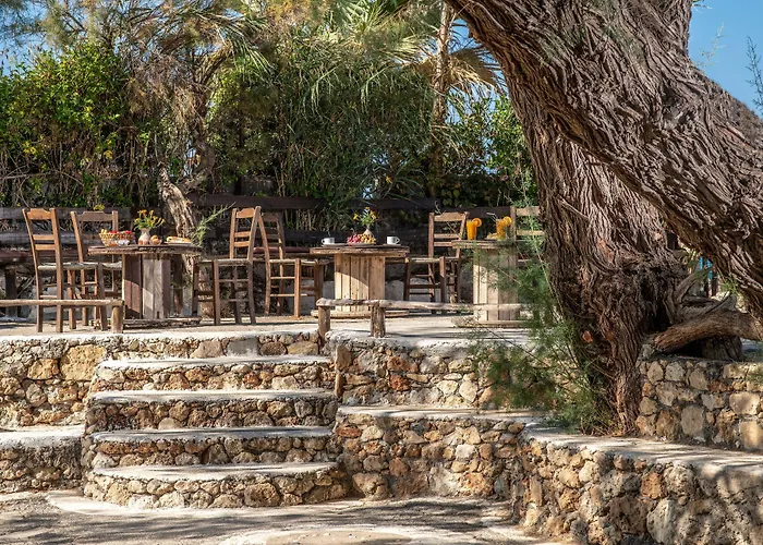 Iliostasi Beach Apartments
