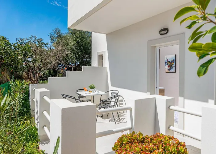 Hello Mylos Apartments Anissaras