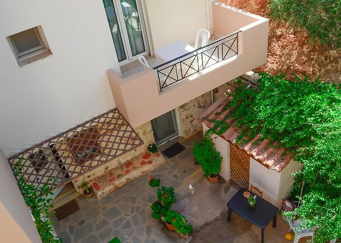 Home Suites Χερσόνησος, Ελλάδα