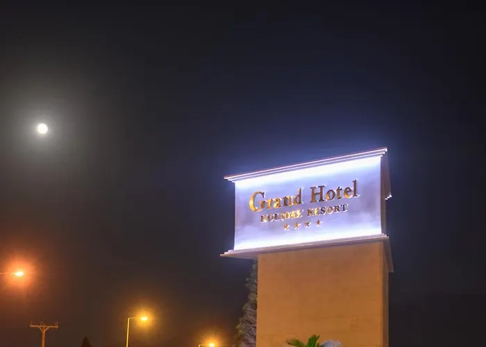 Grand Hotel Holiday Resort Hersonissos , Greece