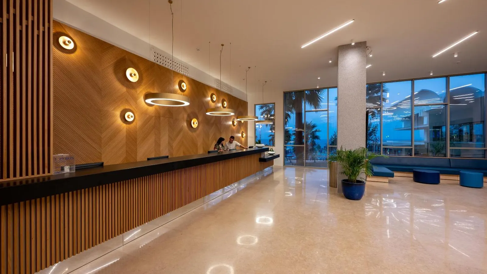 Hotele w Hersonissos — Hersonissos, Grecja