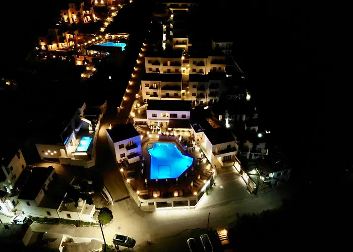 Amazones Village Suites